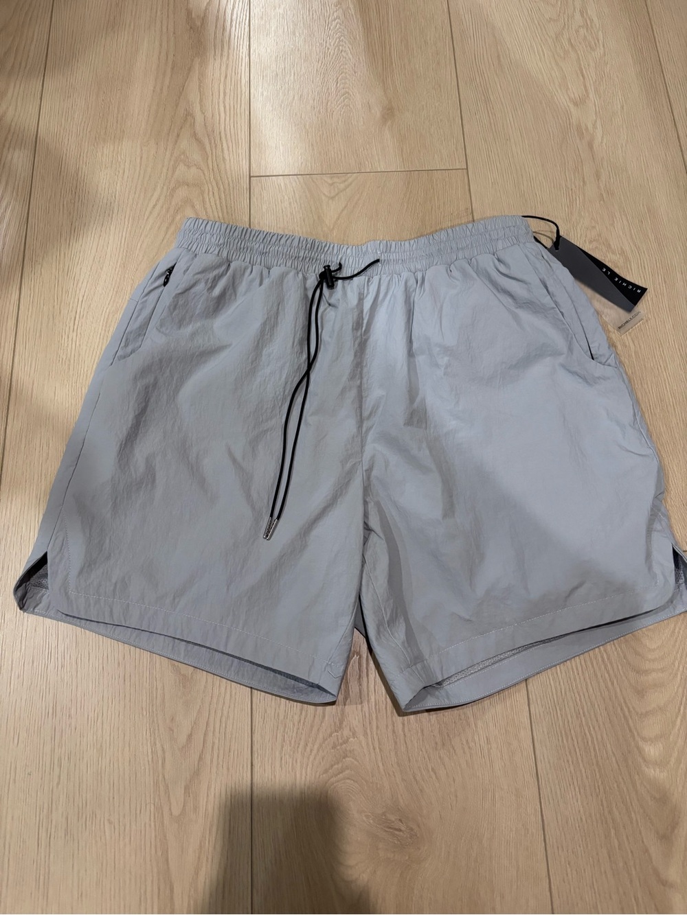 NWT‎ RICHIE LE NYLON SHORT